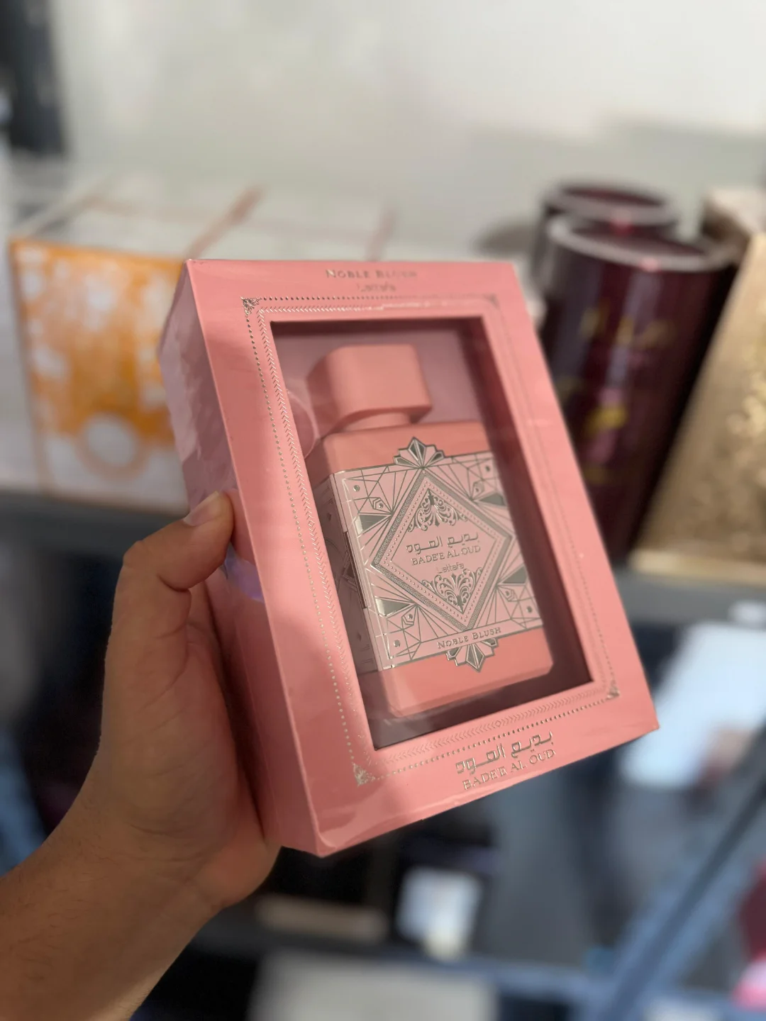 NOBLE BLUSH